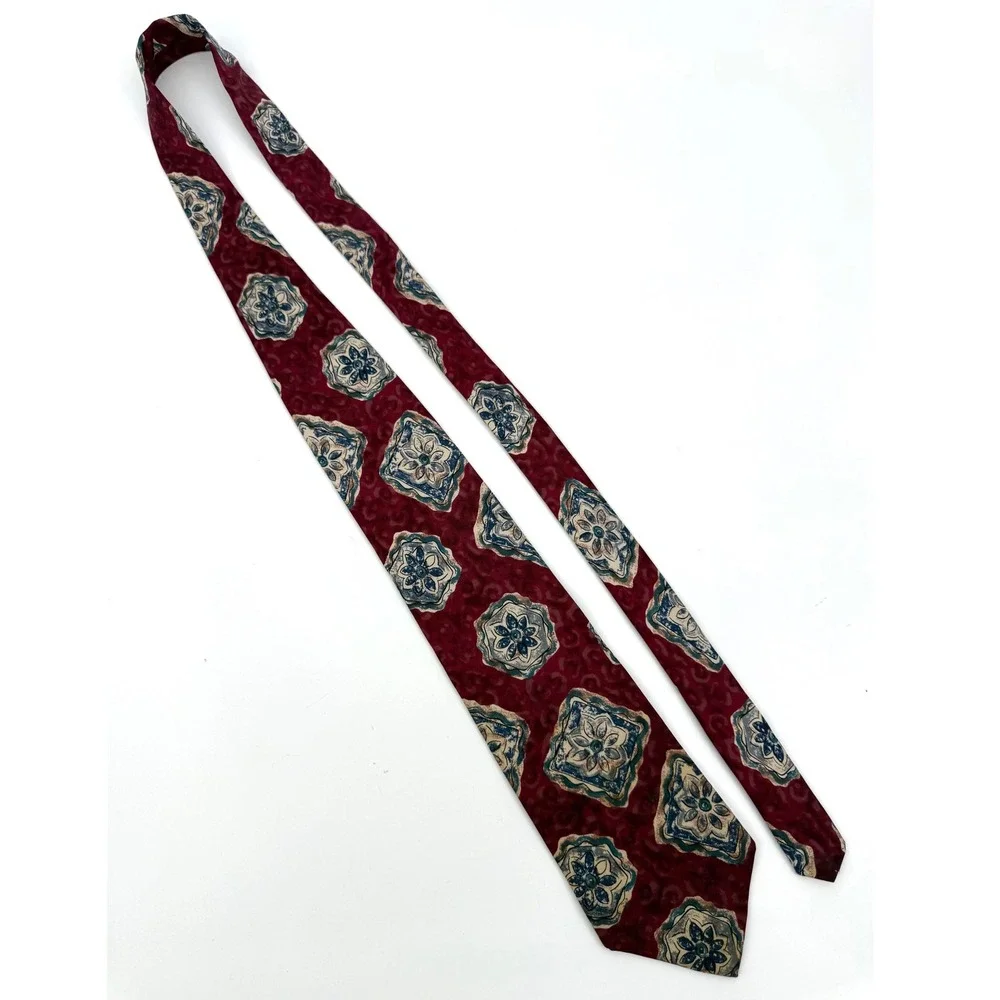 Vintage Christian Dior Monsieur Mens Necktie Medallion‎ Silk Italy Luxury Career